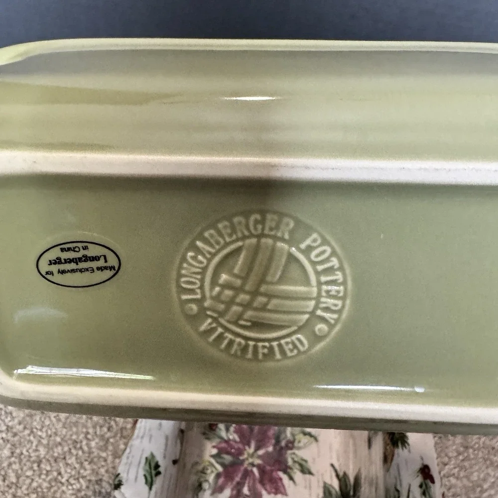 LONGABERGER 2006 Holiday Helper Basket Set with Green Loaf Dish 8.5